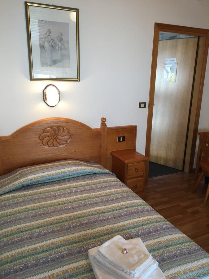 Albergo Meuble Tarandan Forni di Sopra Dış mekan fotoğraf